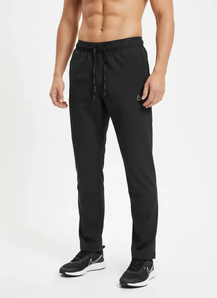 NIKE ED2720 (S, اسود)