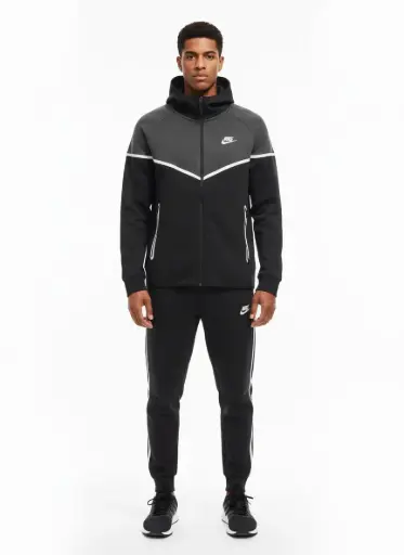 NIKE WINTER TRACKSUITS EA4103